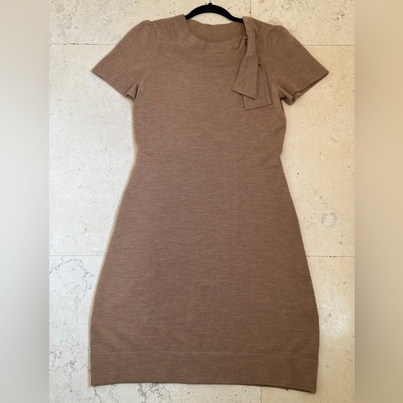 Banana Republic extra fine merino wool sweater dress camel tan - Picture 2 of 3